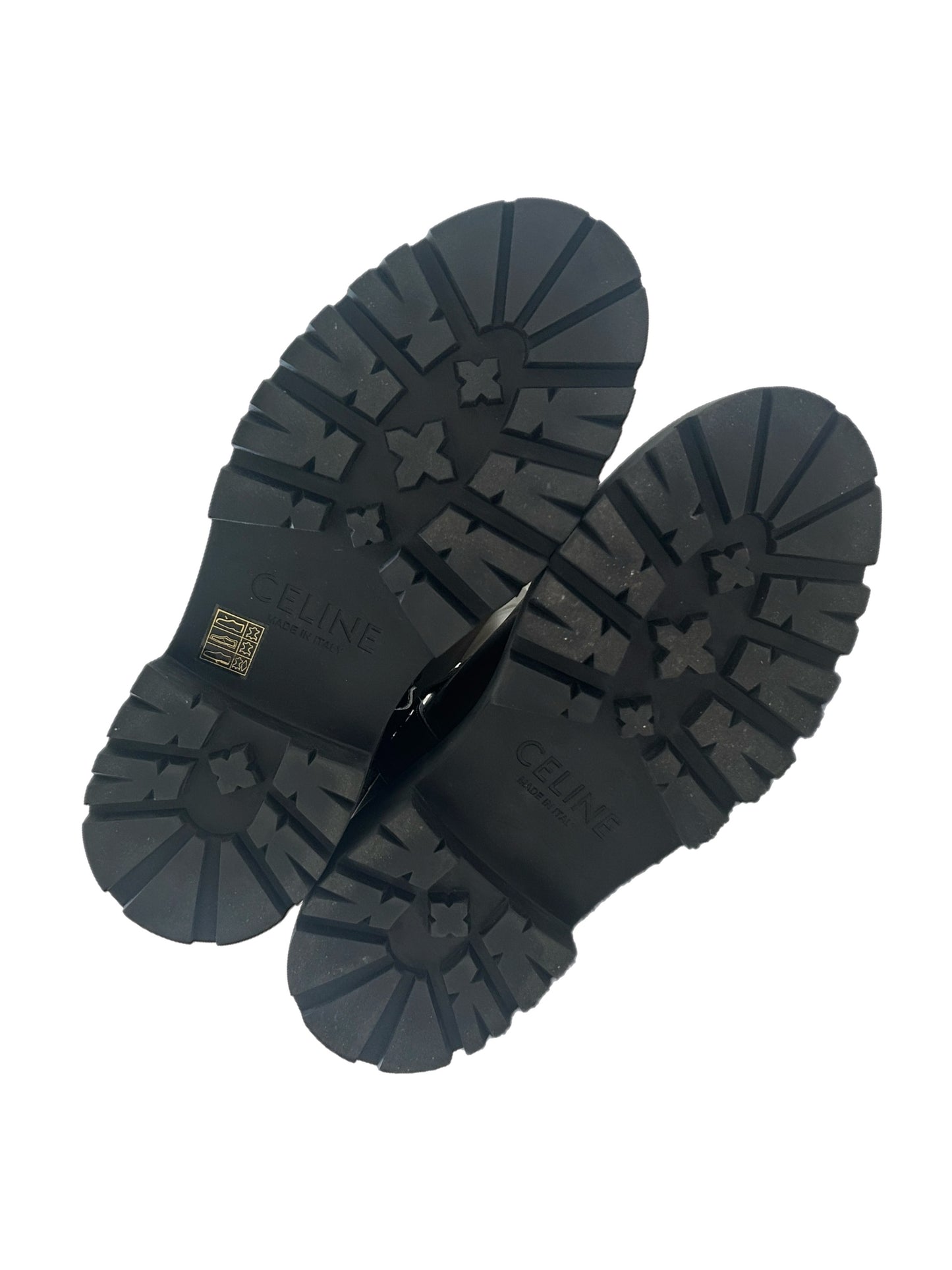Triomphe boots