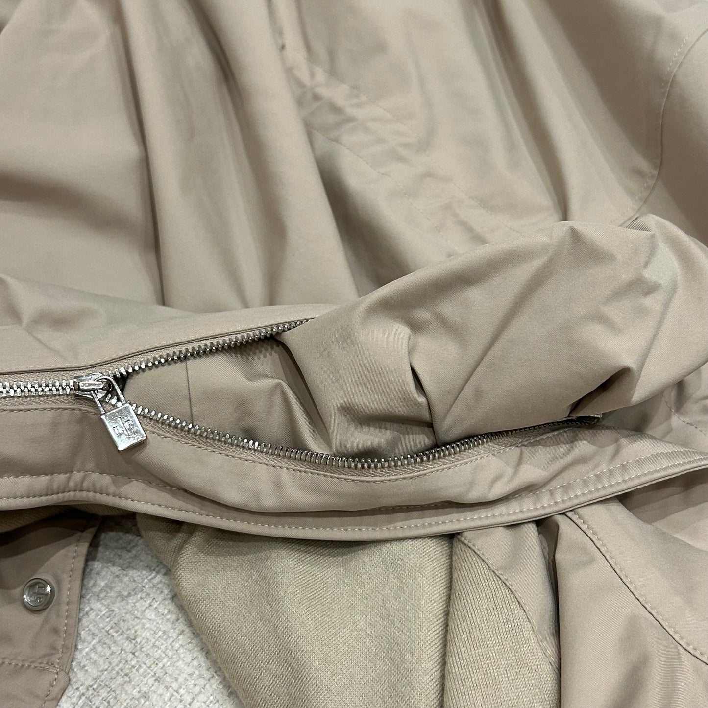Beige traveller jacket
