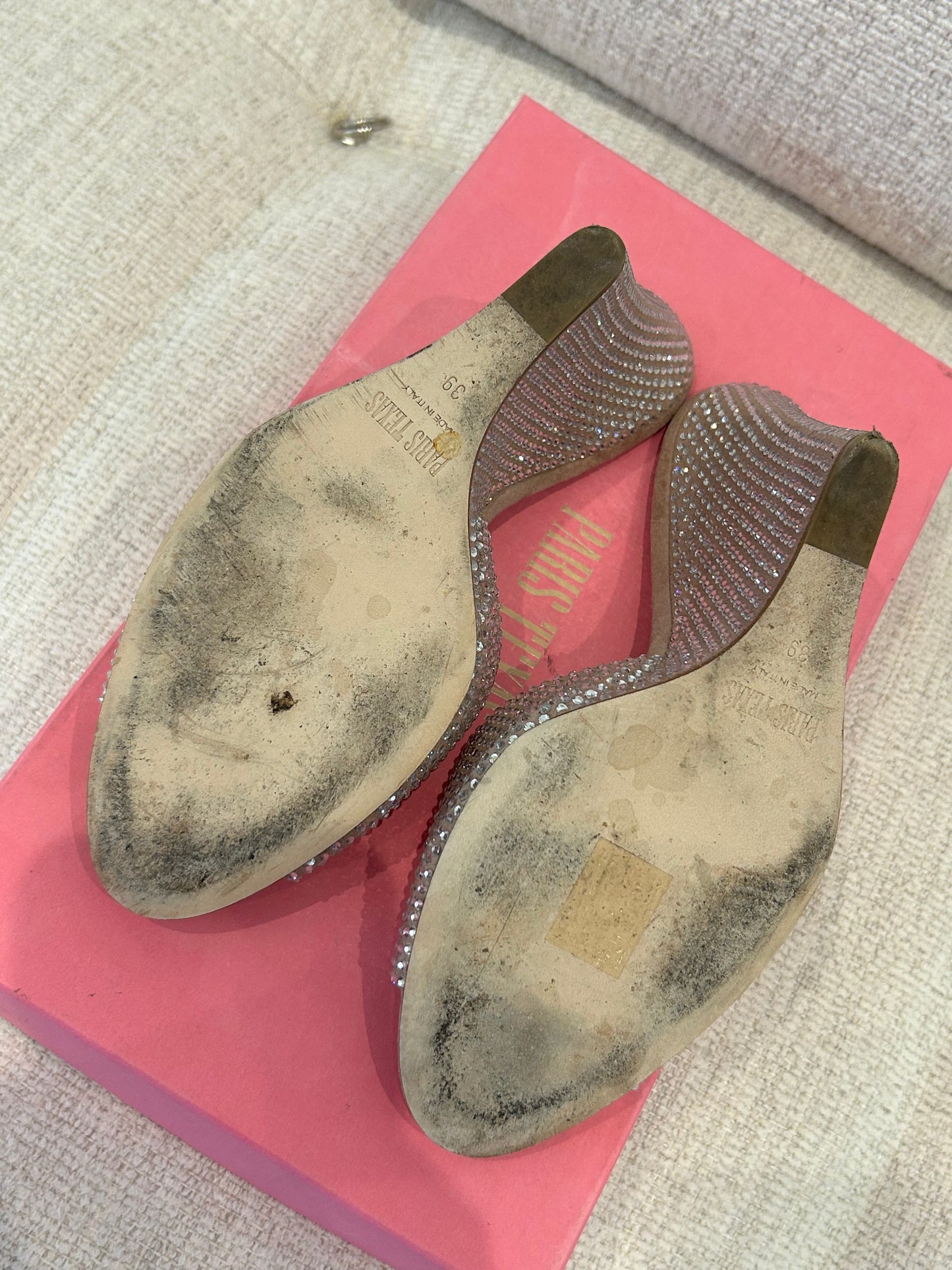 Nude strass mules