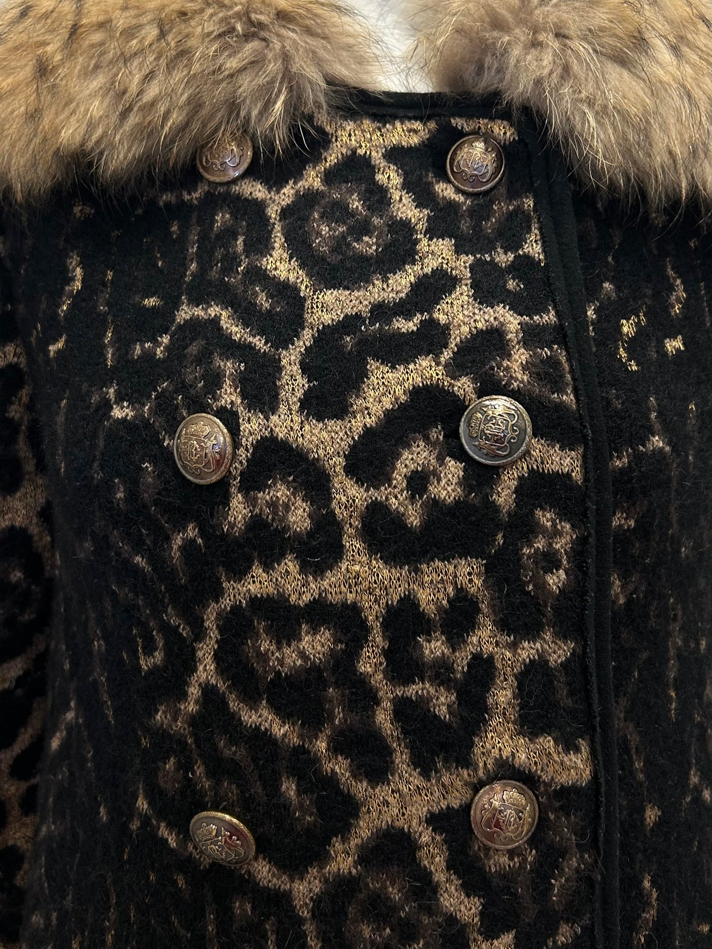 Leo coat fur collar