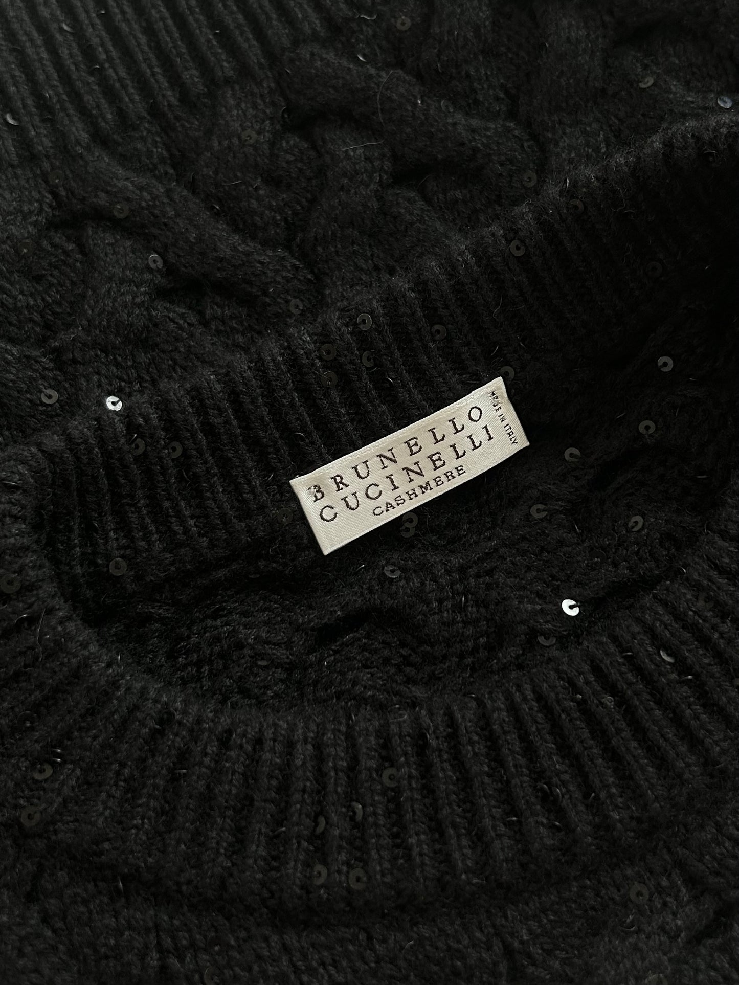 Cropped pullover