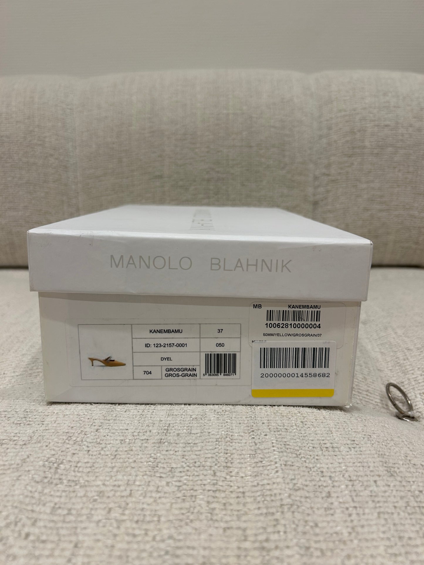 Kanembamu yellow mules
