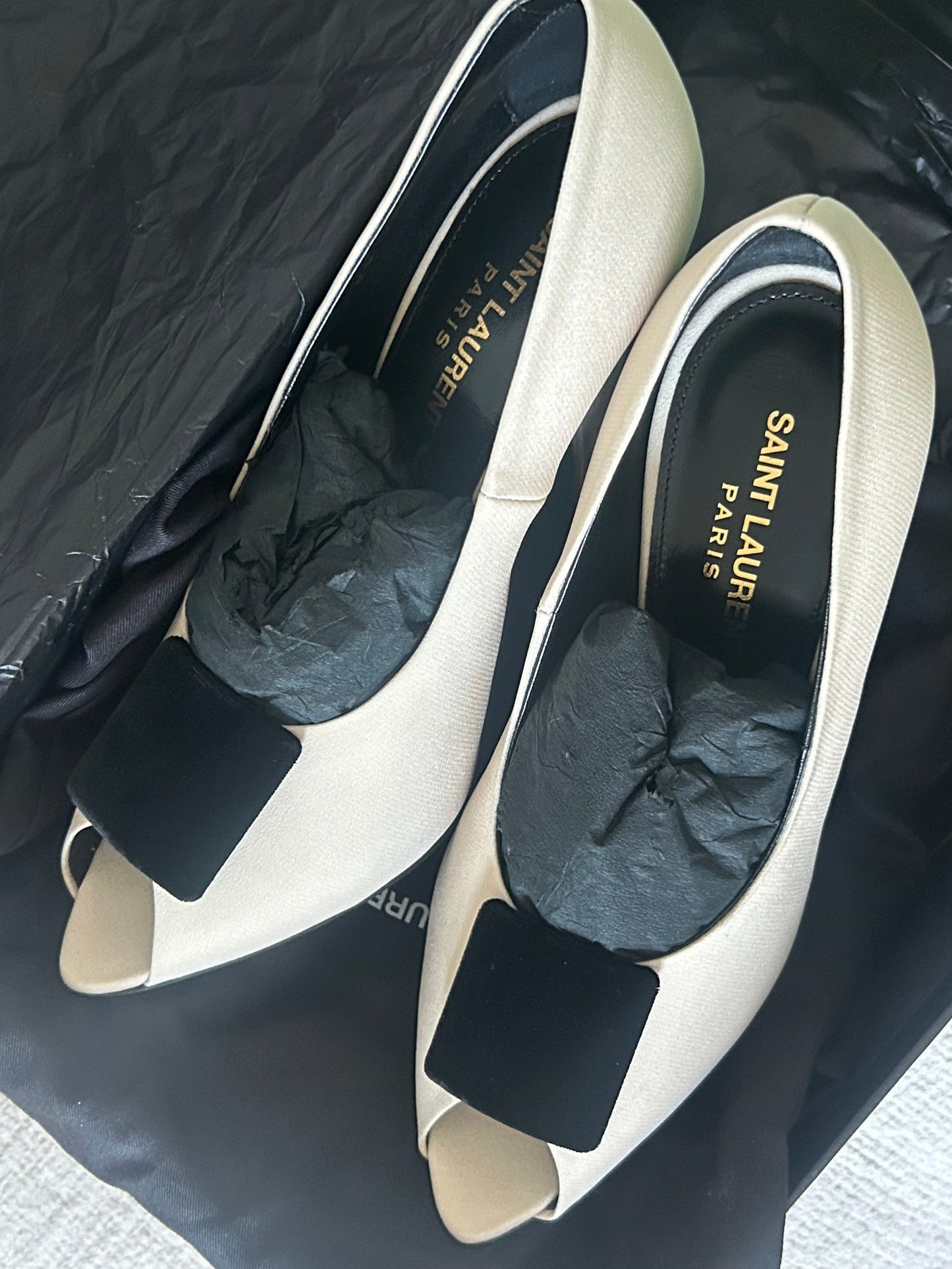 Silk peep pumps