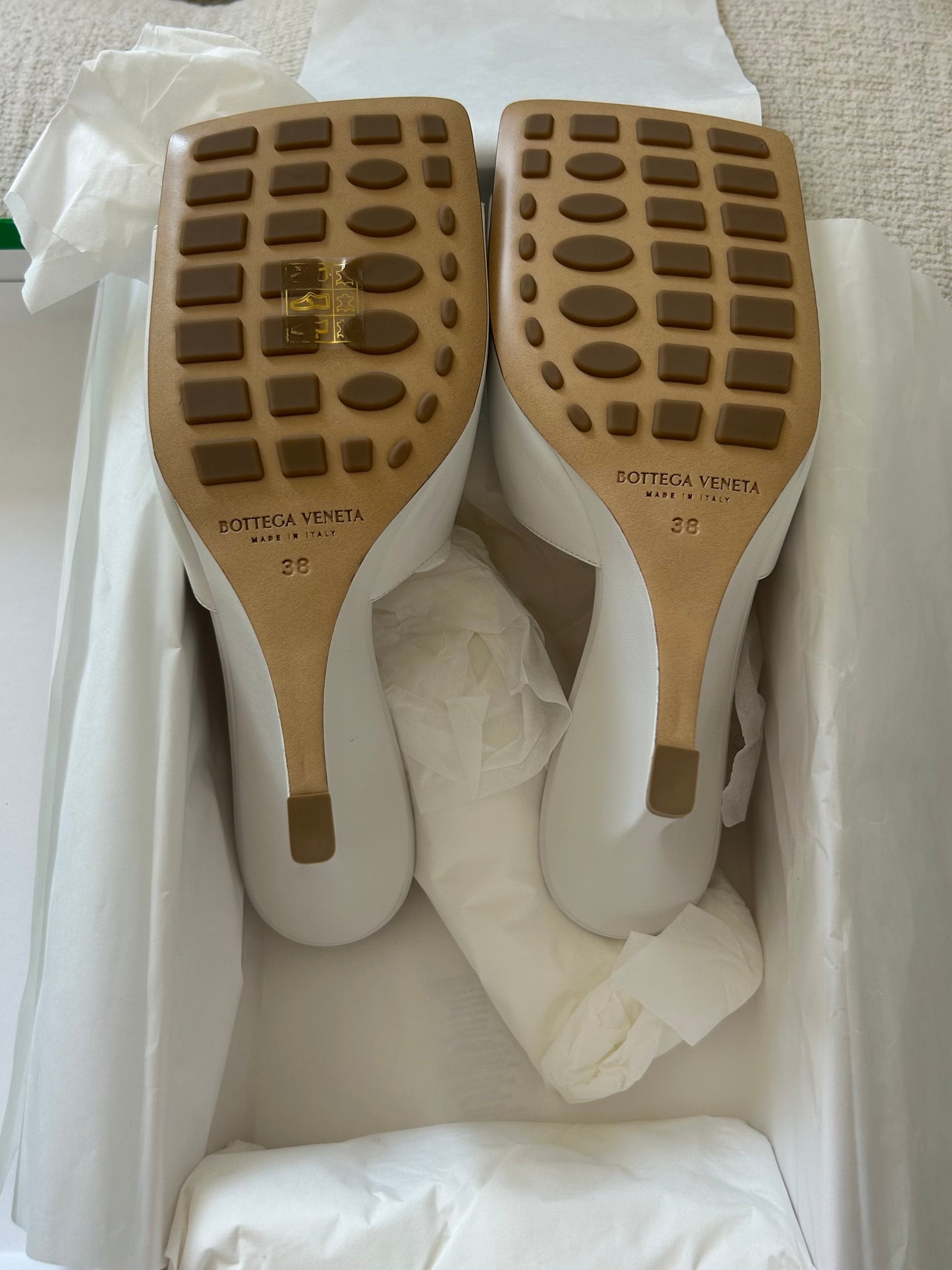 Stretch wedge mules
