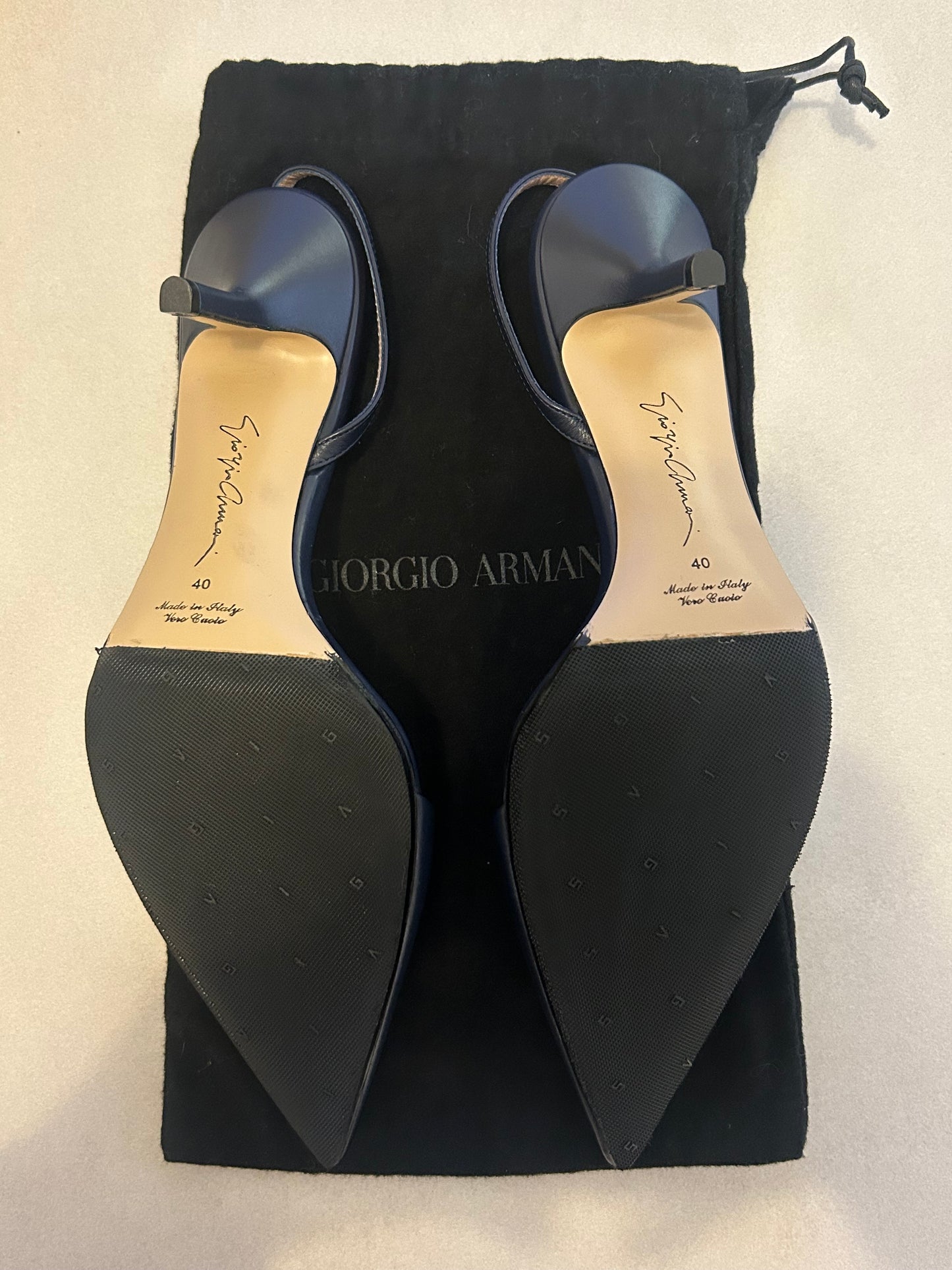 Leather slingback