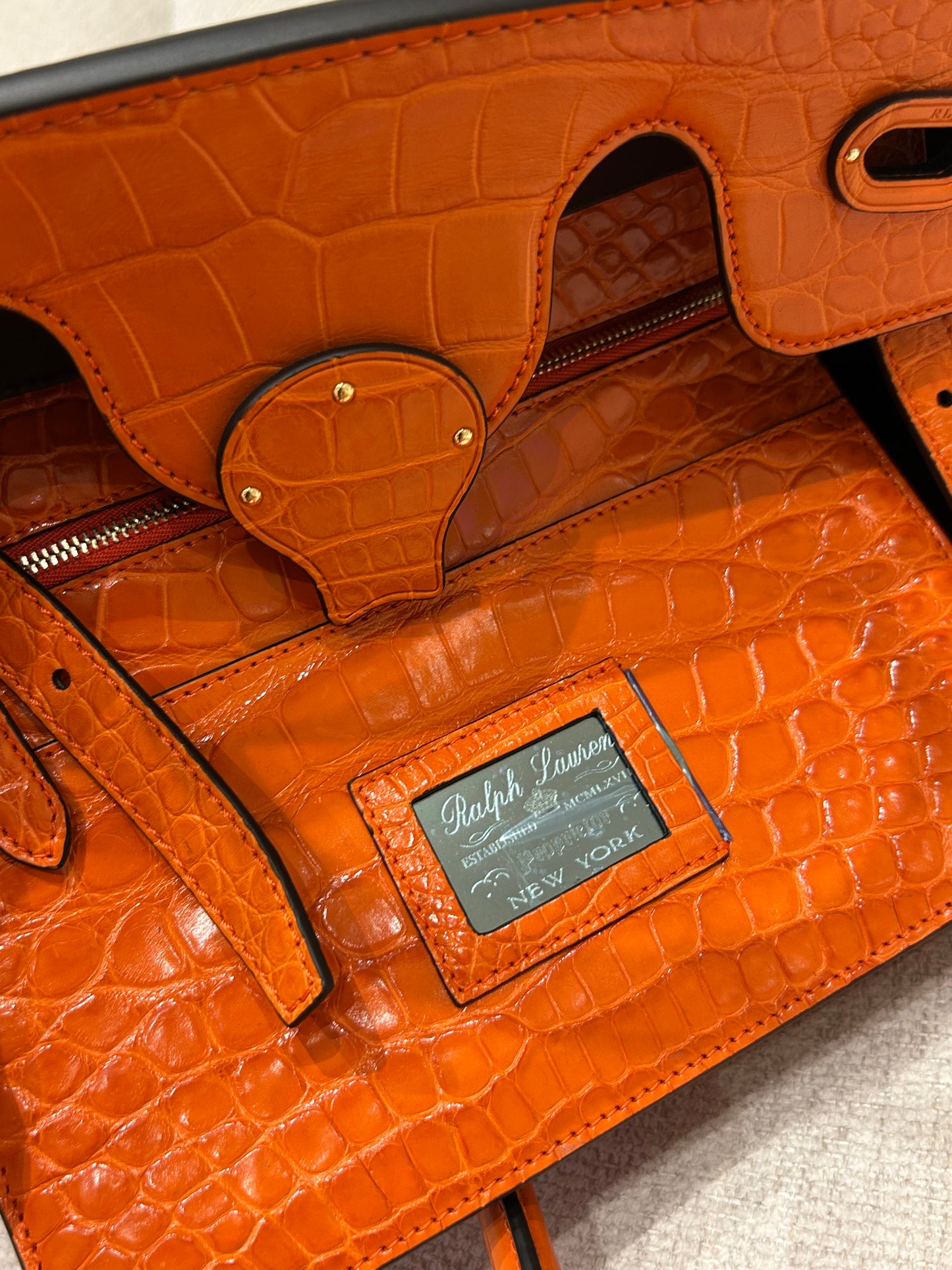 Ricky 33 orange alligator