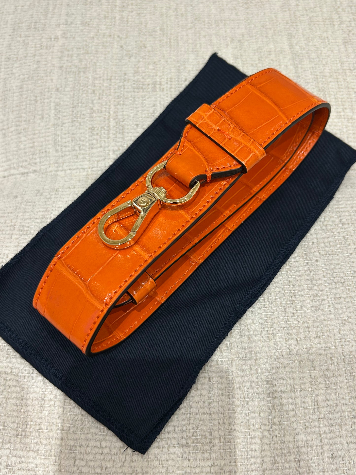 Ricky 33 orange alligator