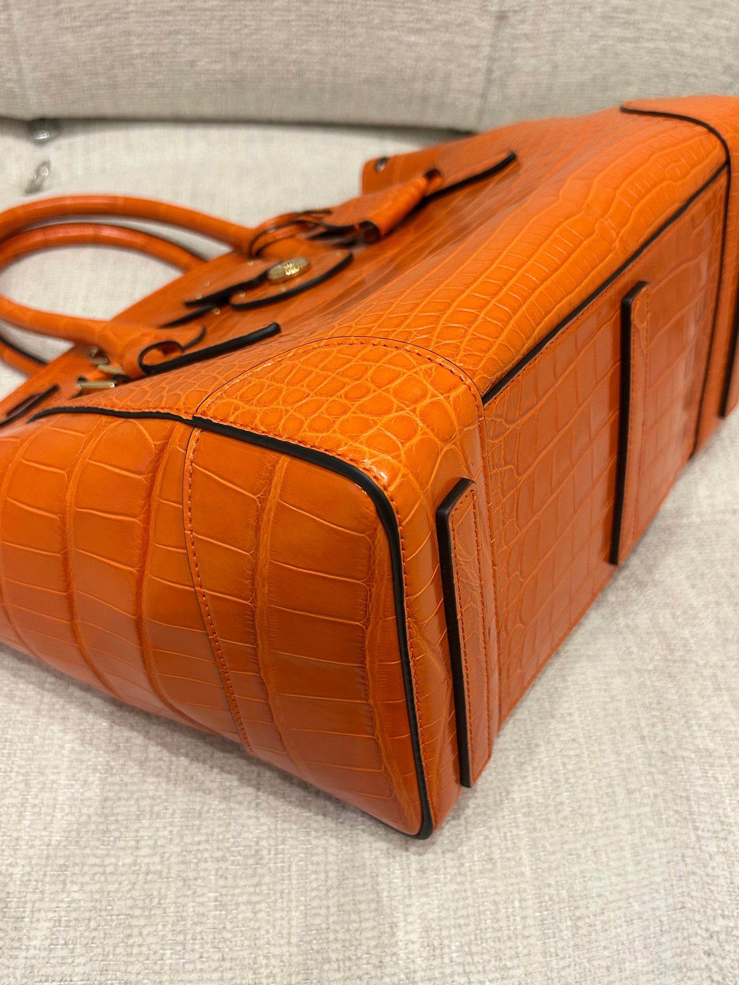 Ricky 33 orange alligator