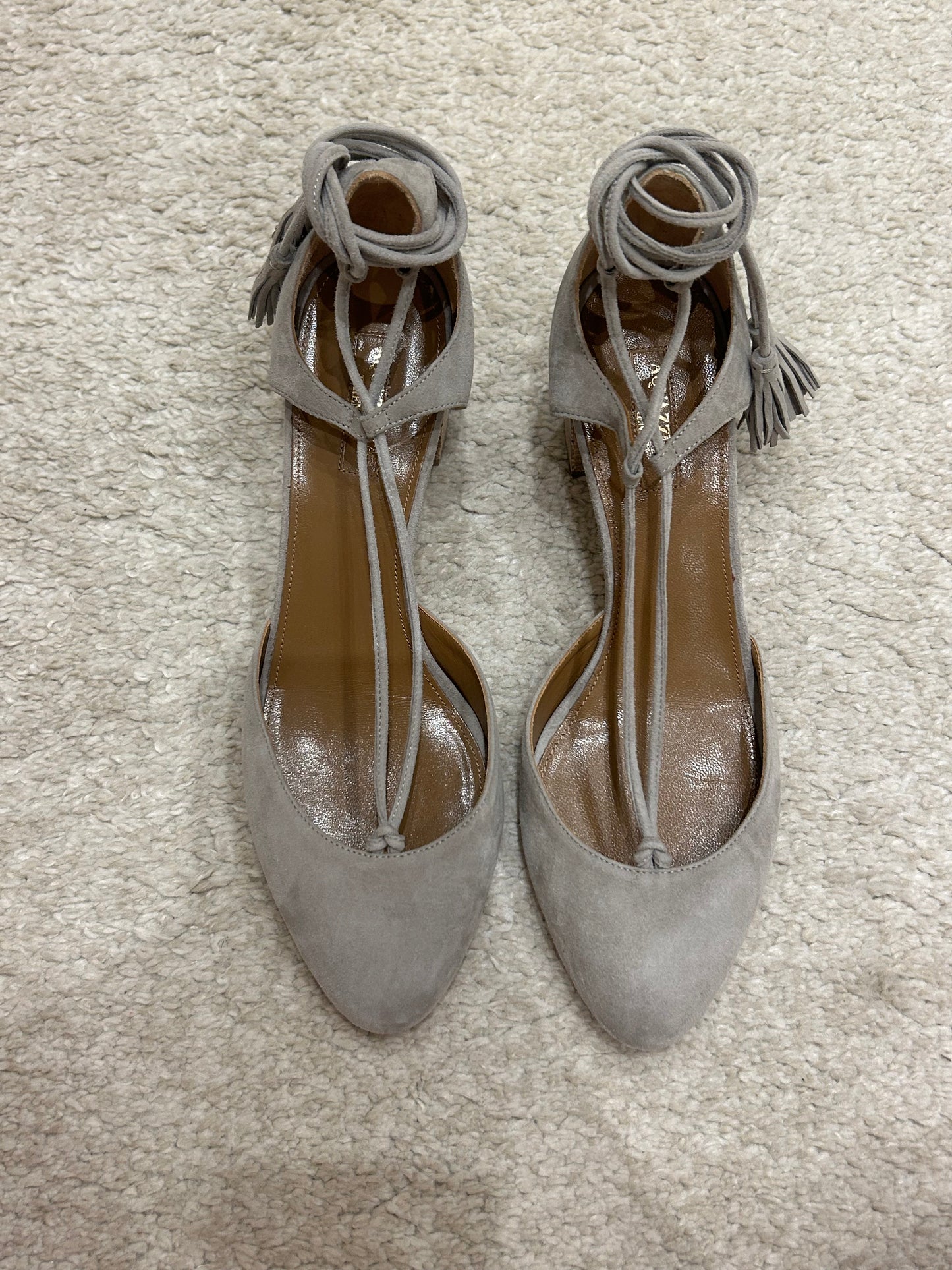 Lace-up shoes