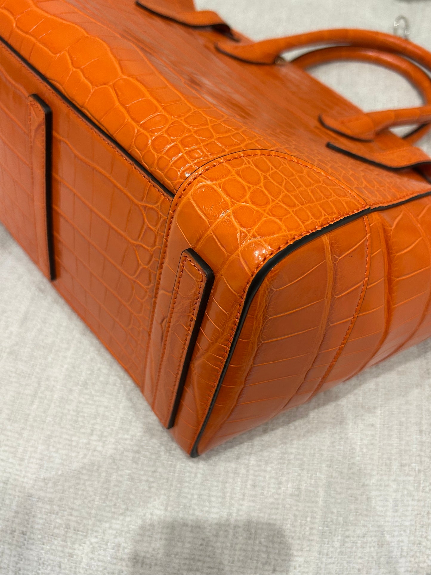Ricky 33 orange alligator
