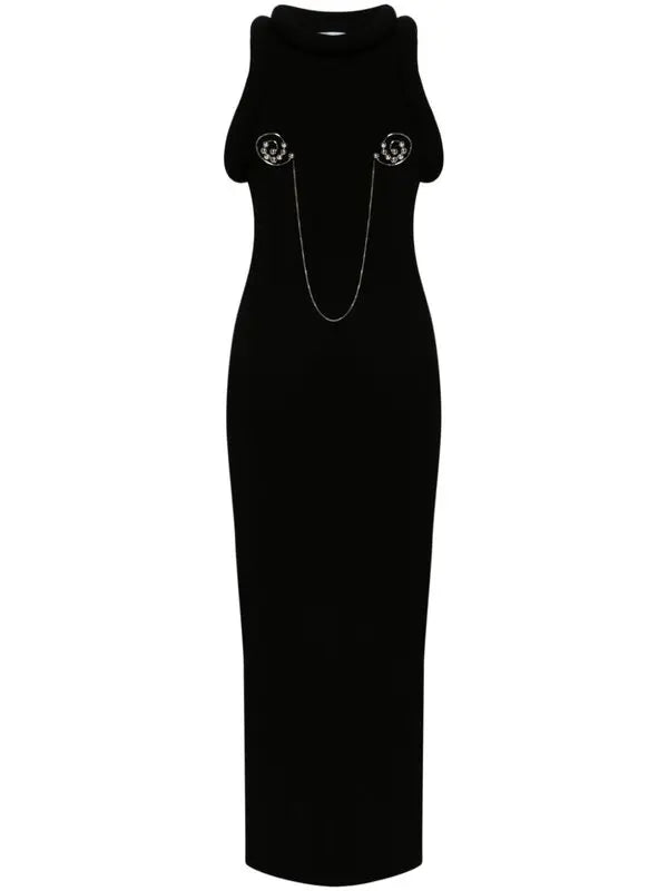 Knit brooch dress