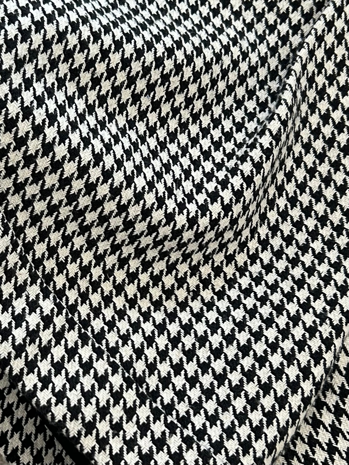 High-waisted houndstooth shorts