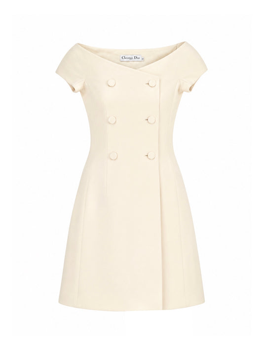 Off the shoulders dress