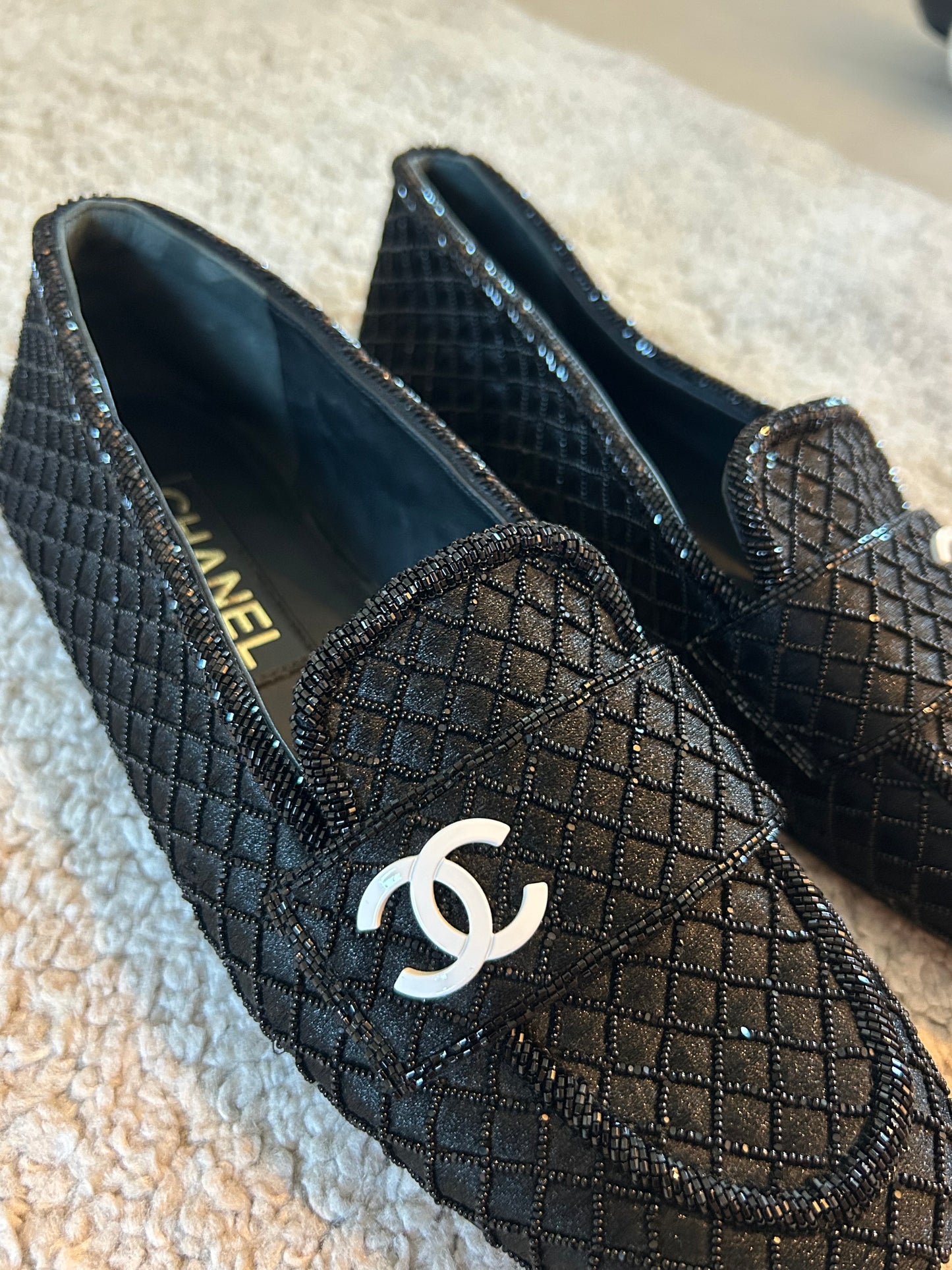 Quilted beaded loafers