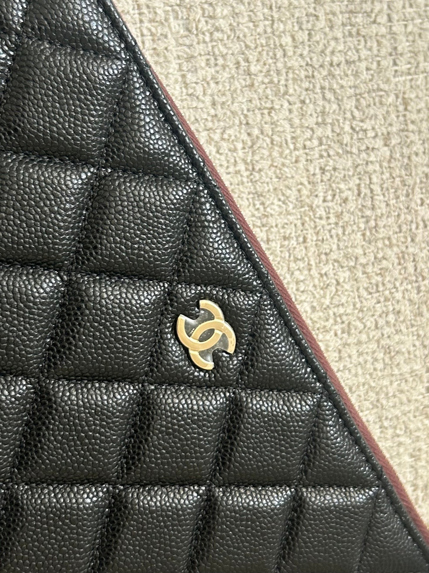 Classique zipped pouch