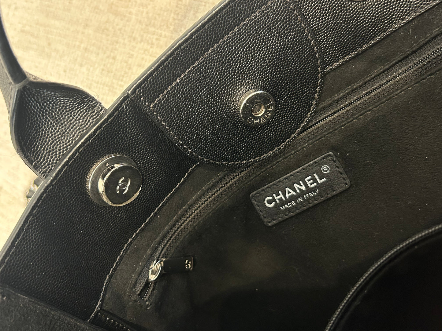 Deauville stud tote