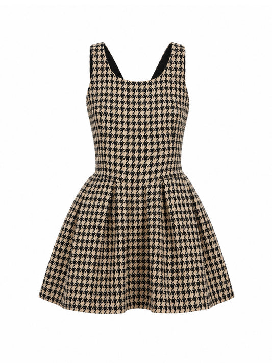 Crossed back dress