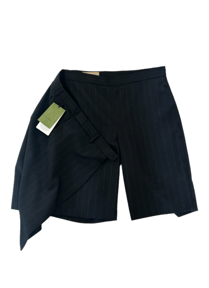 Pinstripe skort
