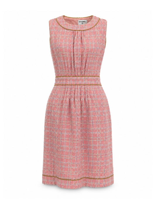 Pink dress