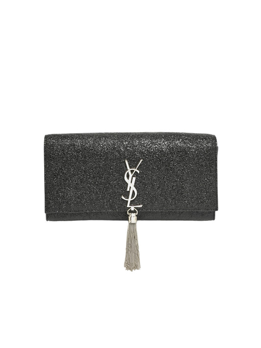 Black clutch