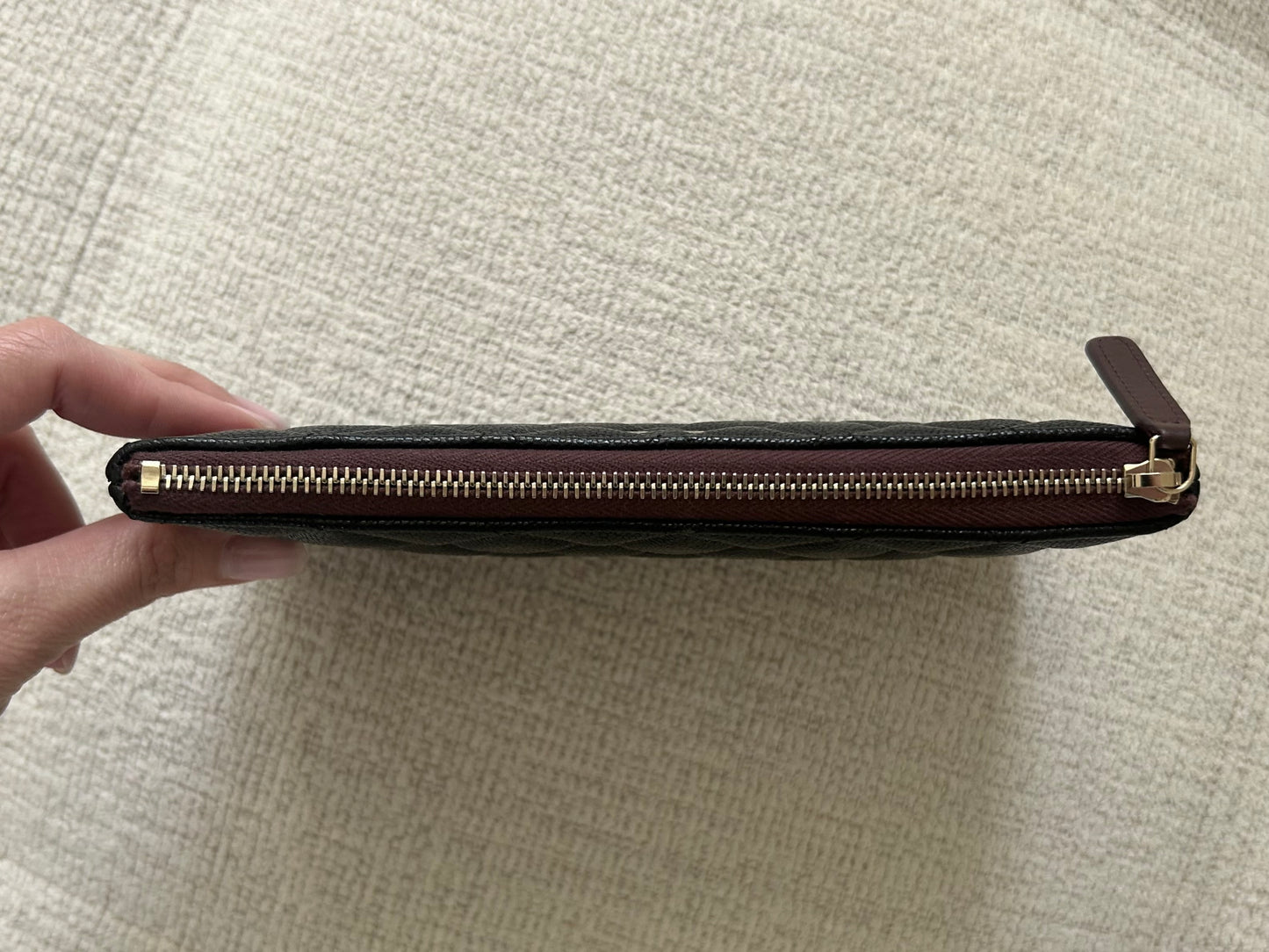 Classique zipped pouch