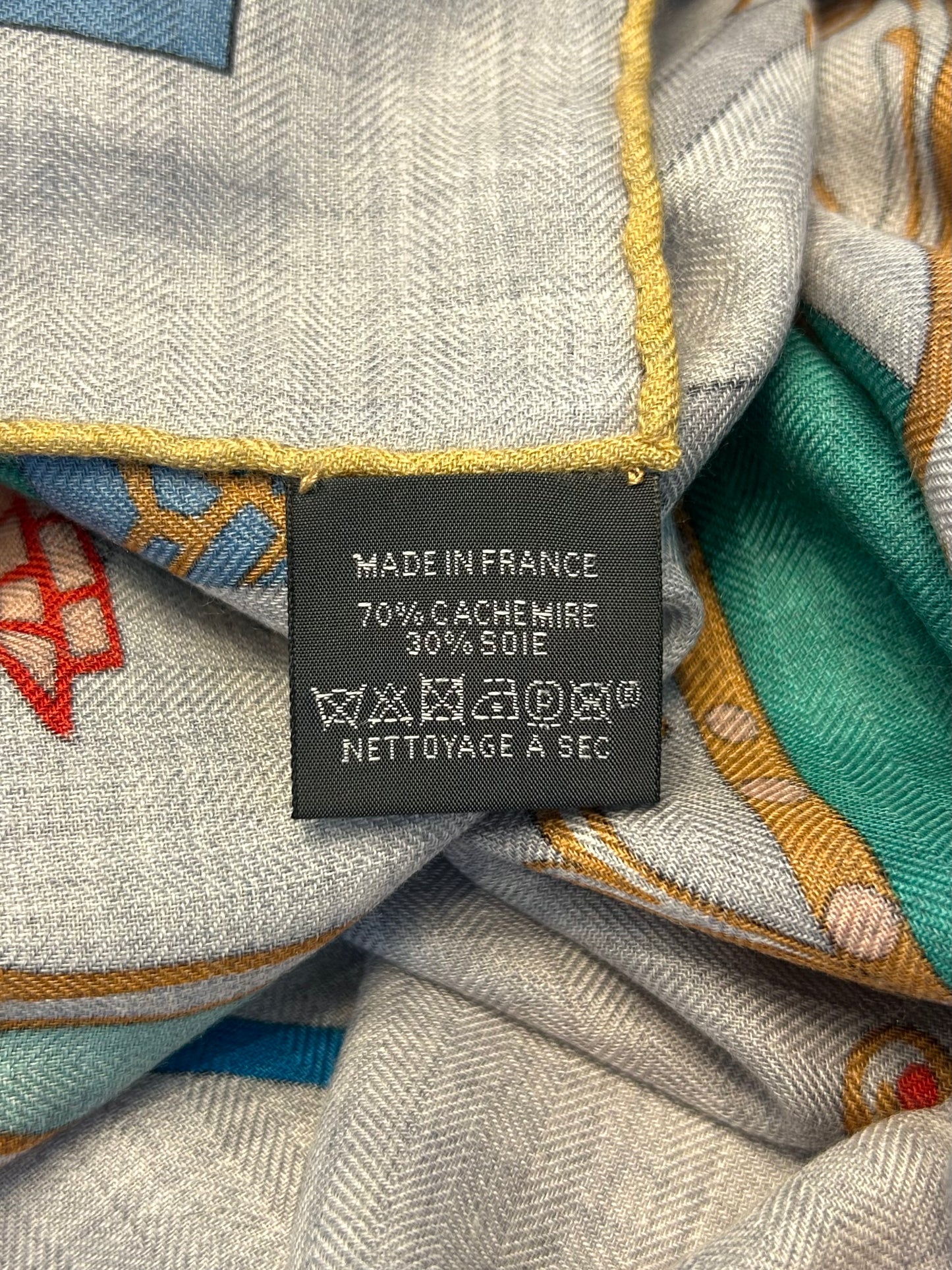 Coupe de Gala Shawl 140