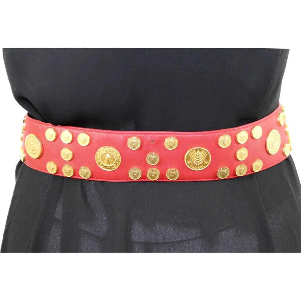 Vintage red belt