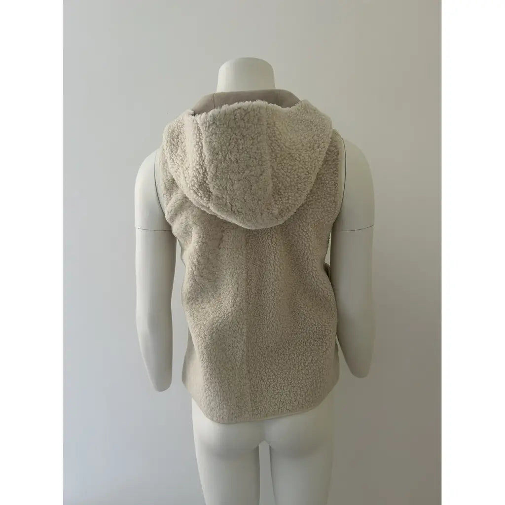 Beige sleeveless hooded jacket